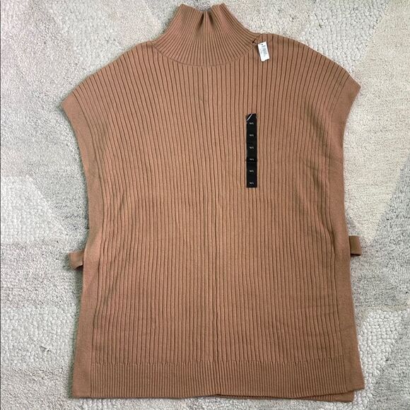 Banana Republic Oversized Sleeveless Sweater Poncho - Picture 2 of 13